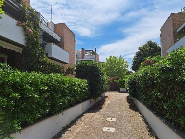 Terraced house in Via degli Scipioni 33, Santa Marinella - Photo 1