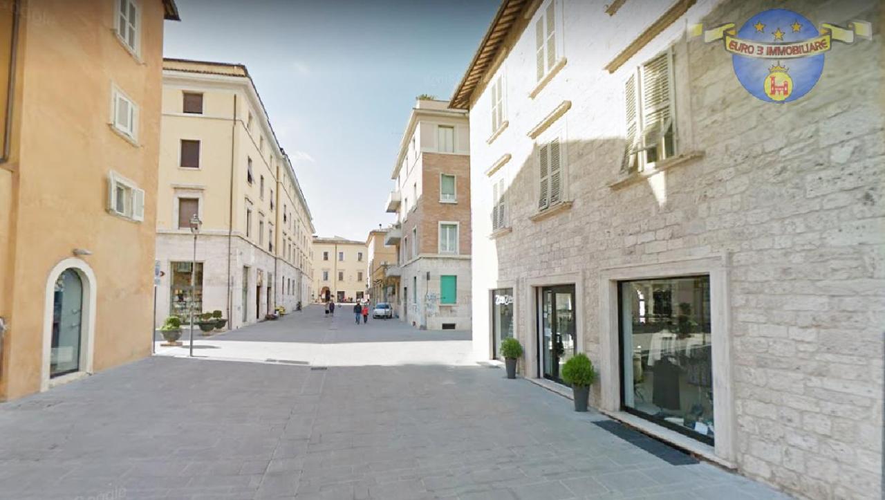 Locale commerciale in Via Antonio Ceci,9, Ascoli Piceno, {3} - Foto 2