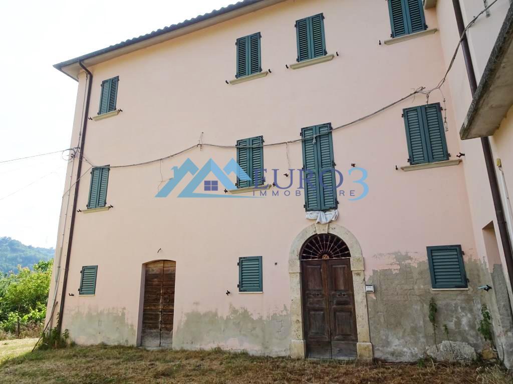 Villa a schiera in vendita a Roccafluvione