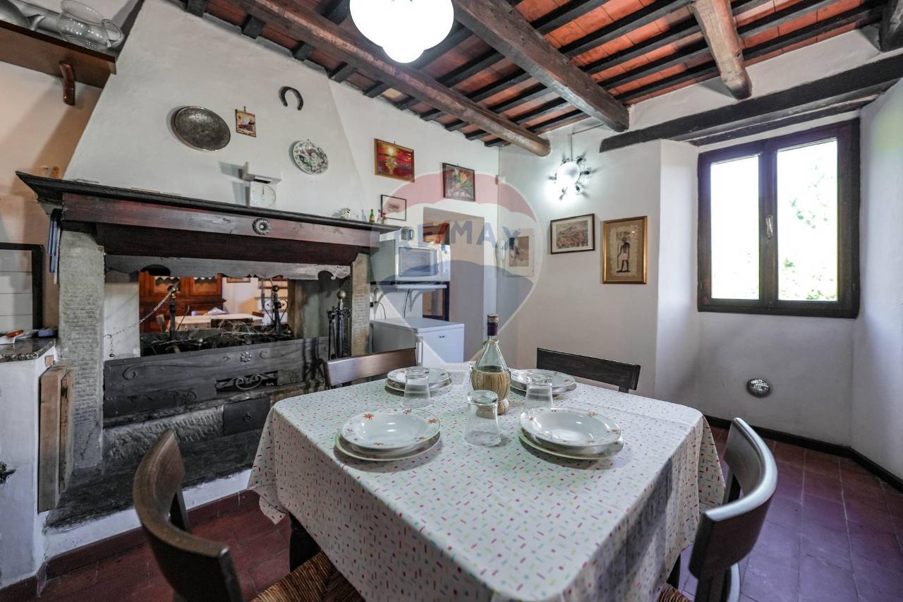 Casa indipendente in vendita a Portico E San Benedetto