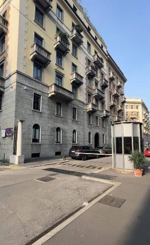 Autoparkplatz in Via Privata Fratelli Gabba 1, Milano - Foto 1