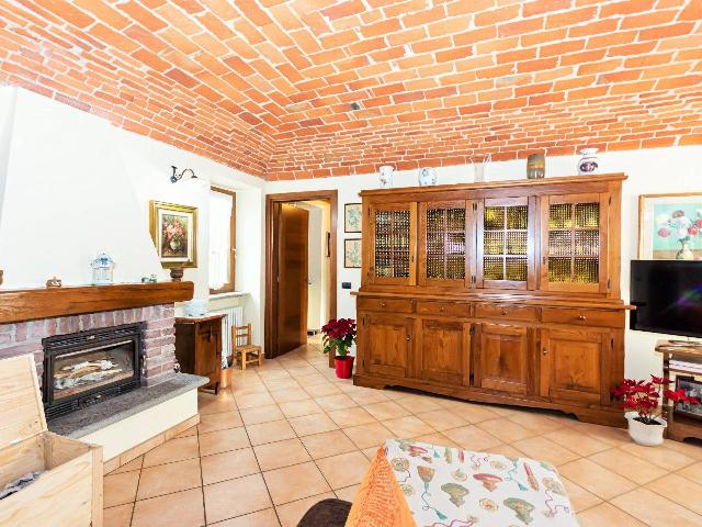 3-room flat in Via Torre 3, Borgo Ticino - Photo 1