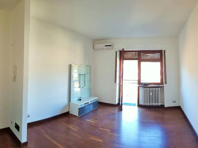 Zweizimmerwohnung in Via Vittorio Veneto 8, Arona - Foto 1