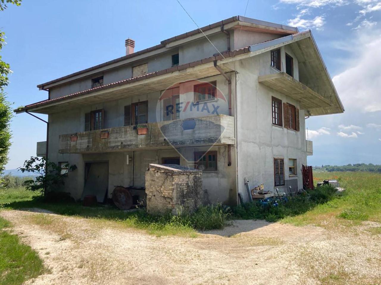 Villa in vendita a Catignano