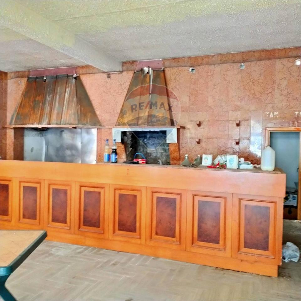 Albergo in Viale della Vittoria 158, Alba Adriatica, {3} - Foto 2