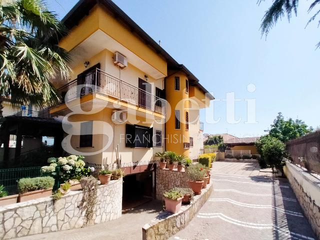 Two-family villa in Via Vicinale Masseria Canosa  51/7 a, Giugliano in Campania - Photo 1