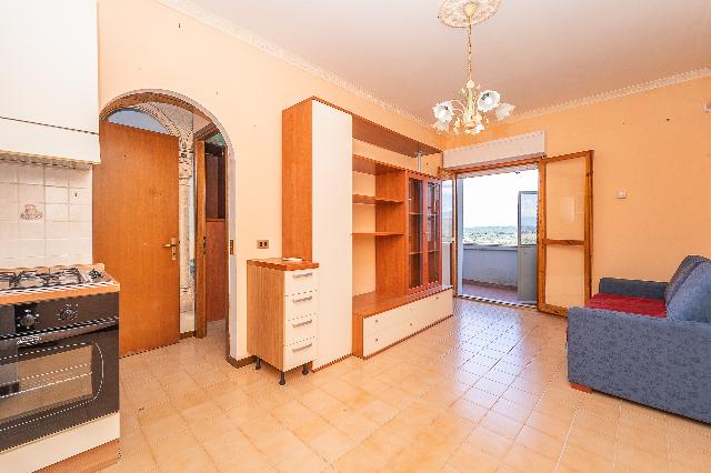 2-room flat in Via Menotti Garibaldi, Mentana - Photo 1