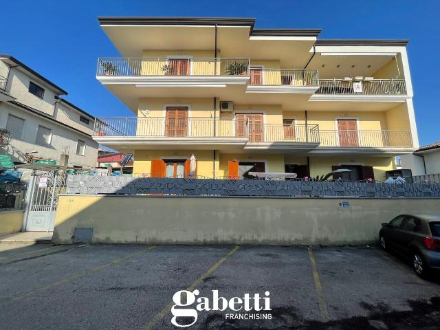 Apartament in Via Ippolito Nevio, Vitulazio - Photo 1