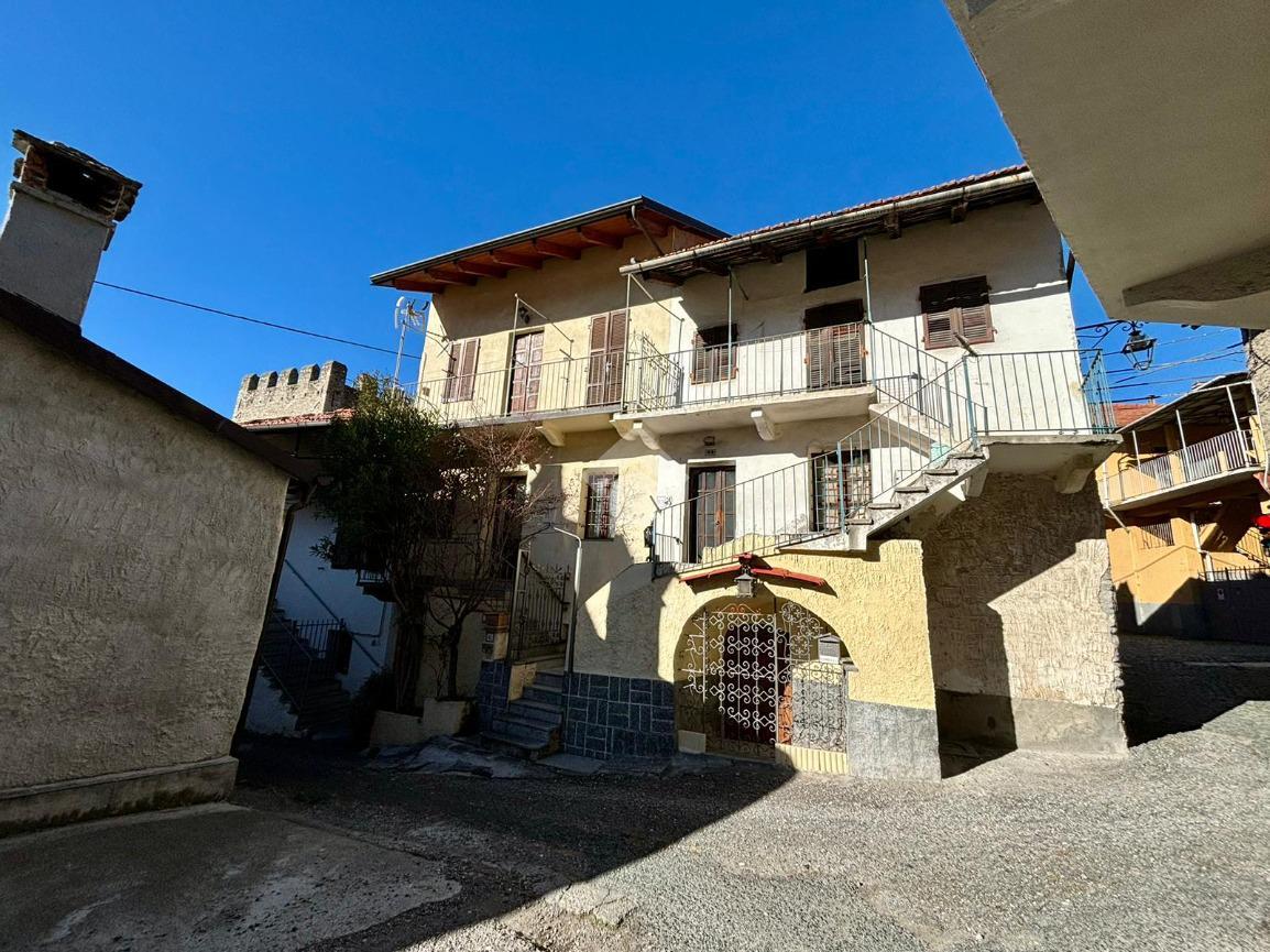Casa indipendente in vendita a San Didero