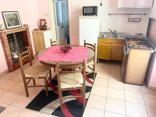 2-room flat in Via Montegrappa 25, Terni - Photo 1