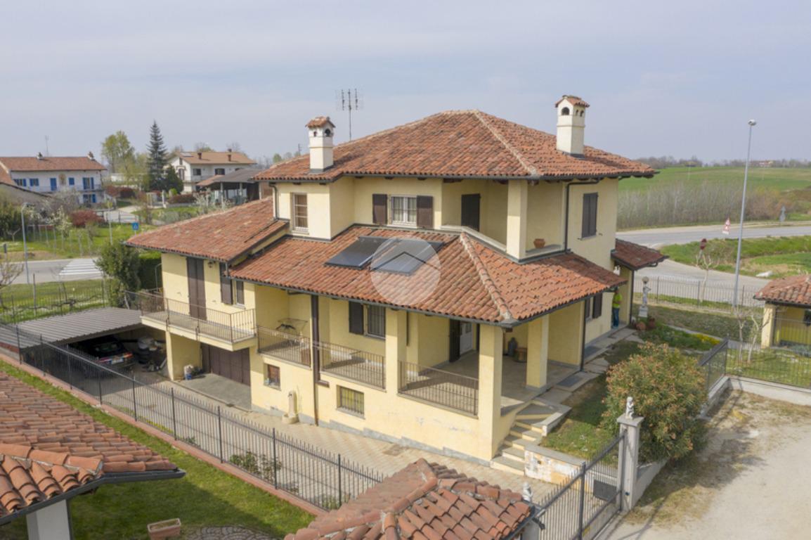 Villa in vendita a Fossano