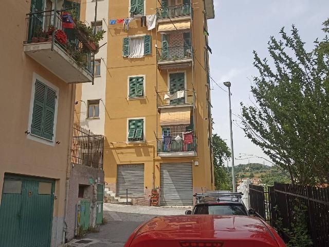 Trilocale in Via Giuseppe Garibaldi, Mignanego - Foto 1