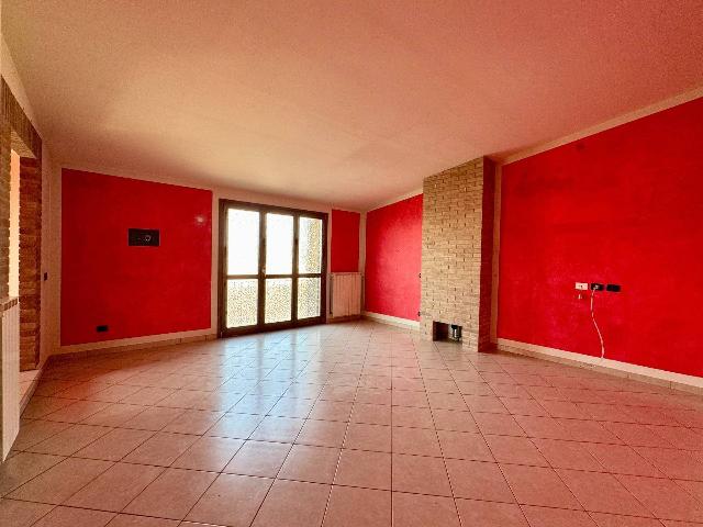 4-room flat in Via San Rocco 9, Borgo San Giacomo - Photo 1