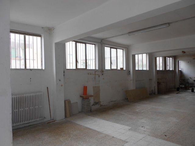 Magazzino in Via Raffaello Sanzio, 59, Ancona, {3} - Foto 1