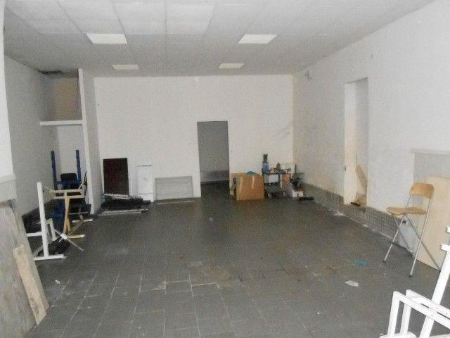 Locale commerciale in Via Maggini, 45, Ancona, {3} - Foto 1