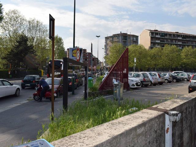 Garage or car box in Via Monte Grappa 114-132, Sesto San Giovanni - Photo 1