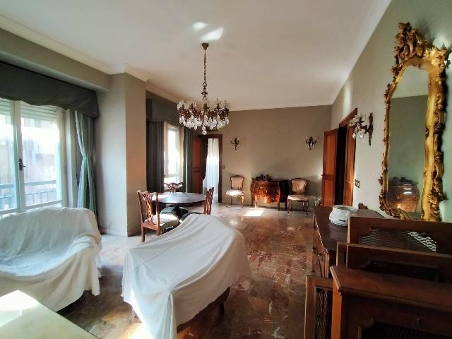 Apartament in Piazza Cornelio Tacito, Terni - Photo 1