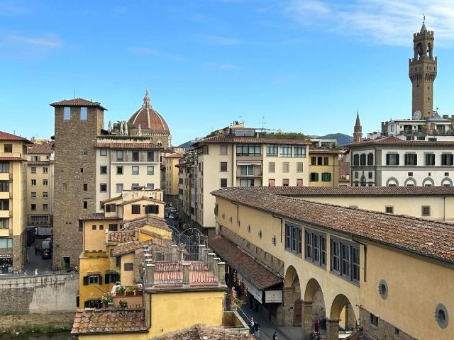 Shared office in {3}, Ponte Vecchio 2 - Photo 1