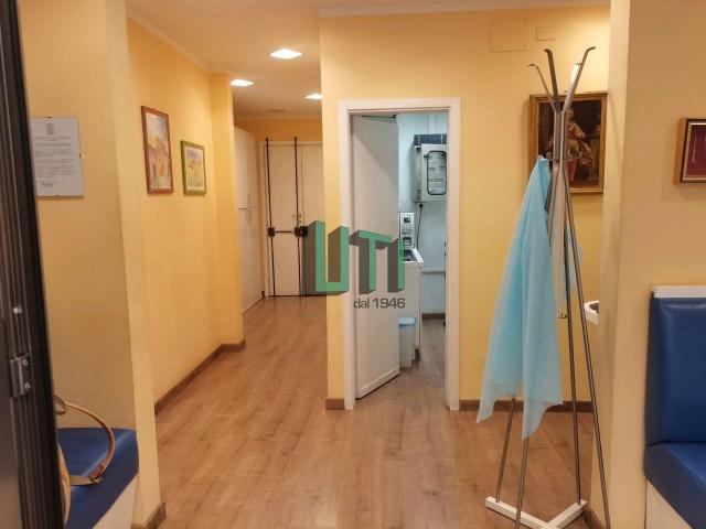 Gemeinschaftsbüro in Piazza Taddeo Gaddi 10, Firenze - Foto 1