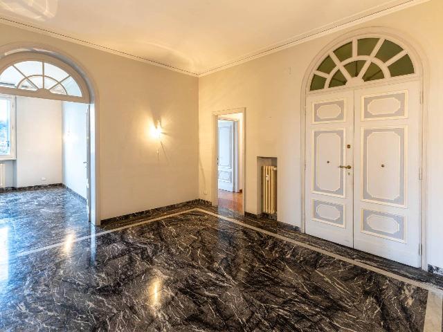 Apartament in {3}, Lungarno Amerigo Vespucci 10 - Photo 1