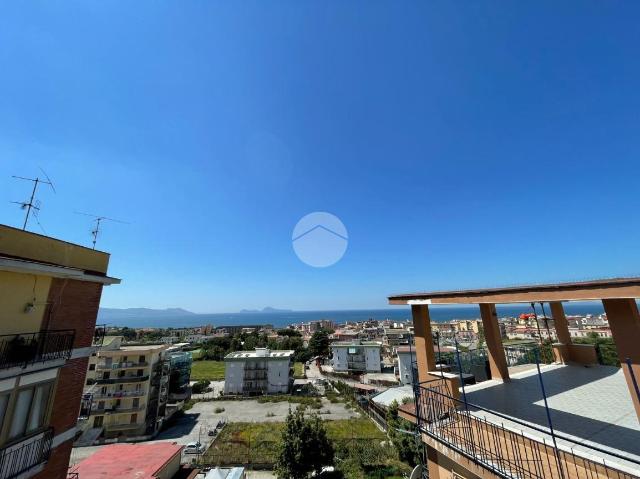 4-room flat in Via Antonio Gramsci 11, Torre del Greco - Photo 1