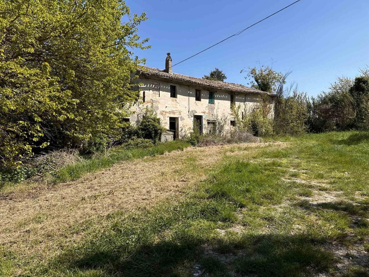 Casa colonica in vendita a Senigallia