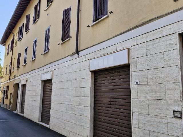 Negozio in Via della Vittoria 9, San Giuliano Milanese - Foto 1