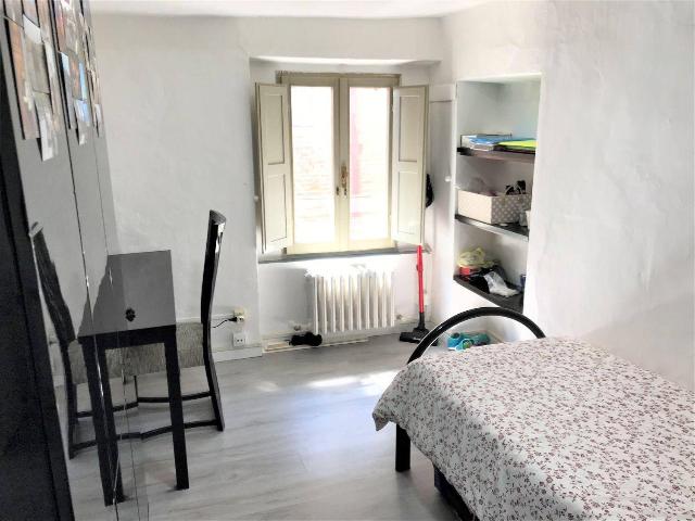 3-room flat in Area Residenziale Centro Storico, Urbino - Photo 1