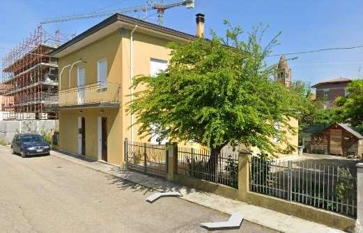 Casa indipendente in vendita a Novi Di Modena