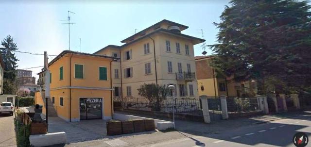 Villa in Viale Risorgimento 48, Reggio nell'Emilia - Foto 1