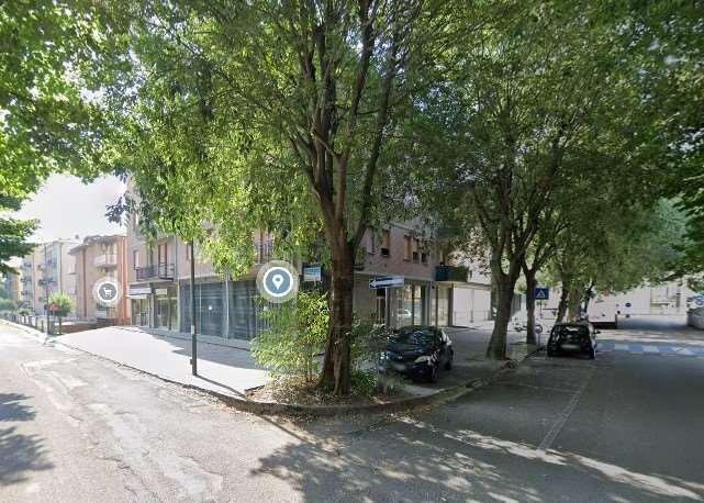 Negozio in Via Zanella 8, Sassuolo, {3} - Foto 2