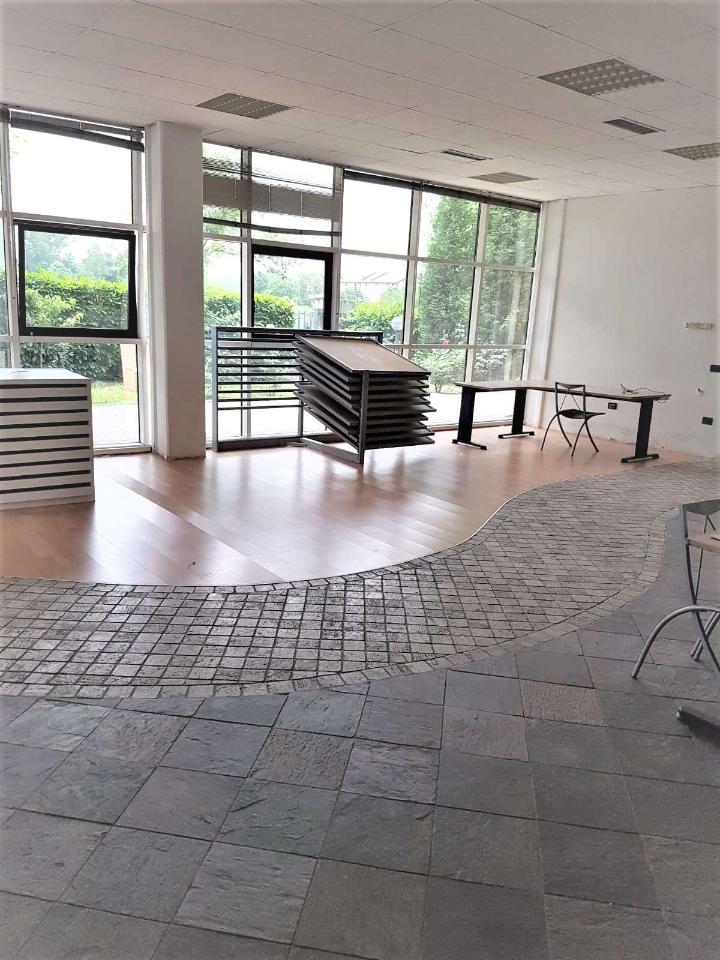 Ufficio in Via Montegrappa 76, Fiorano Modenese, {3} - Foto 2