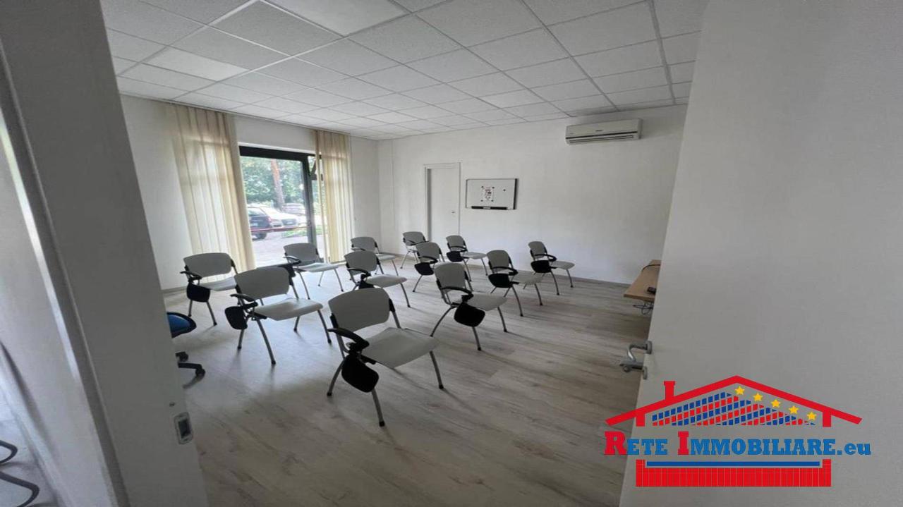 Ufficio in Via Corrado Alvaro/Repaci, Rende, {3} - Foto 1