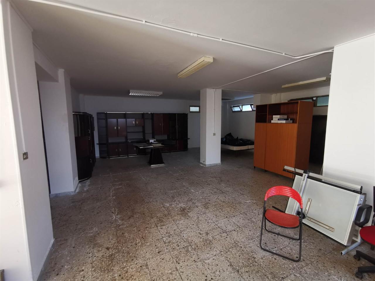 Magazzino in Via Cilea, Castrolibero, {3} - Foto 2