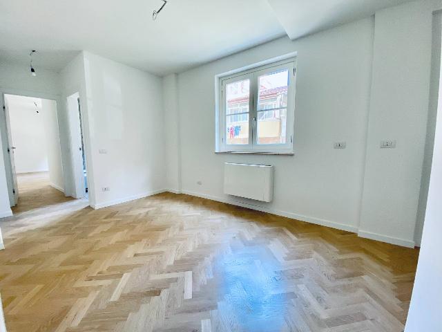 2-room flat in Via Aurelio Saffi 71-77, Albano Laziale - Photo 1