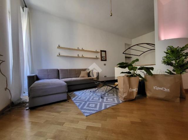 One-room flat in {3}, - Photo 1