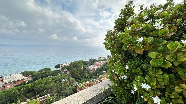 Apartament in Via della Rotonda, Arenzano - Photo 1