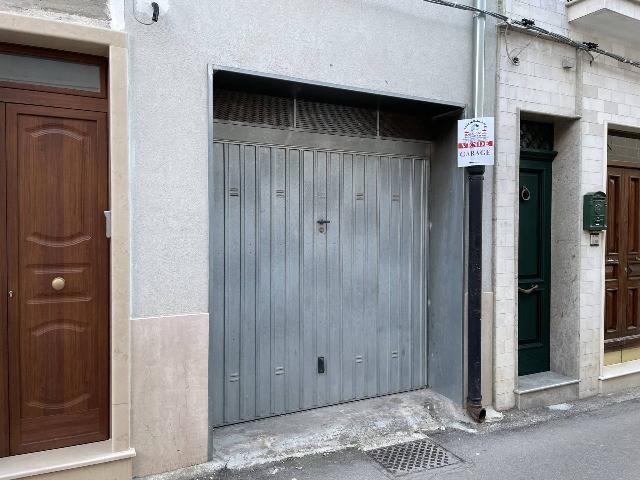 Garage or car box in Via Forgia, Francavilla Fontana - Photo 1