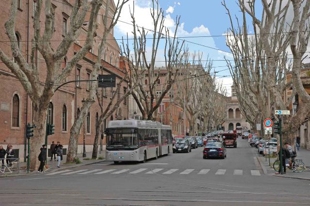 Geschäft in Via Pasquale Villari 3, Roma - Foto 1