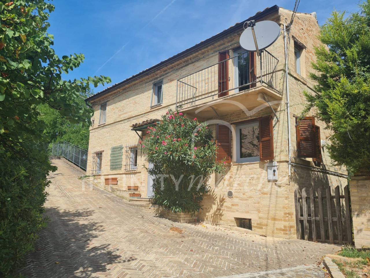 Casa indipendente in vendita a Montegiorgio
