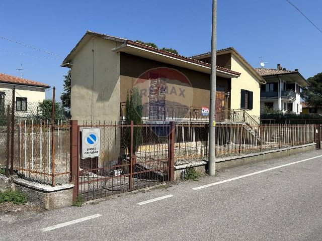 Detached house in Via Dietro Campagnole 10, Verona - Photo 1