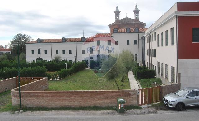 2-room flat in Via Sestriere Vianelli 634-634/a, Venezia - Photo 1