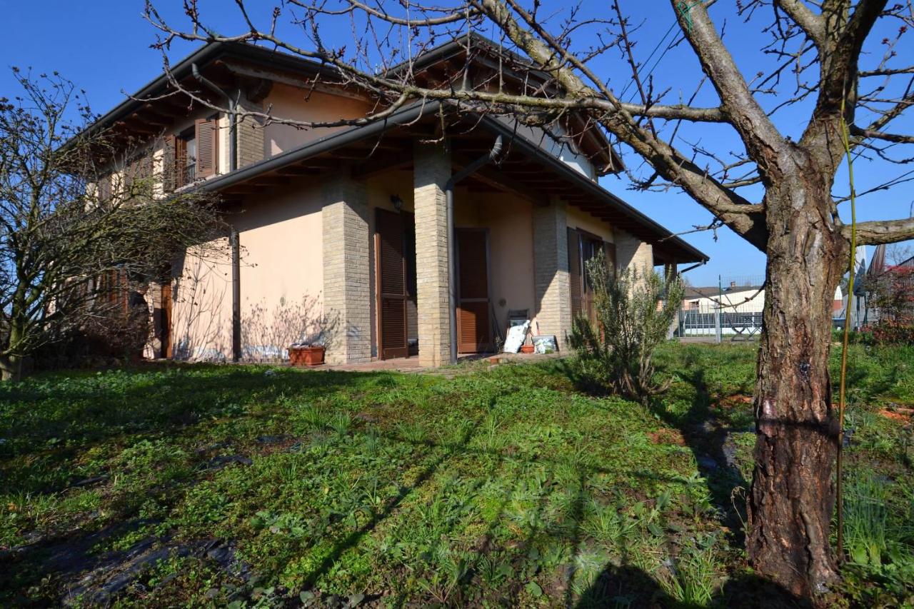 Villa bifamiliare in vendita a Cornegliano Laudense