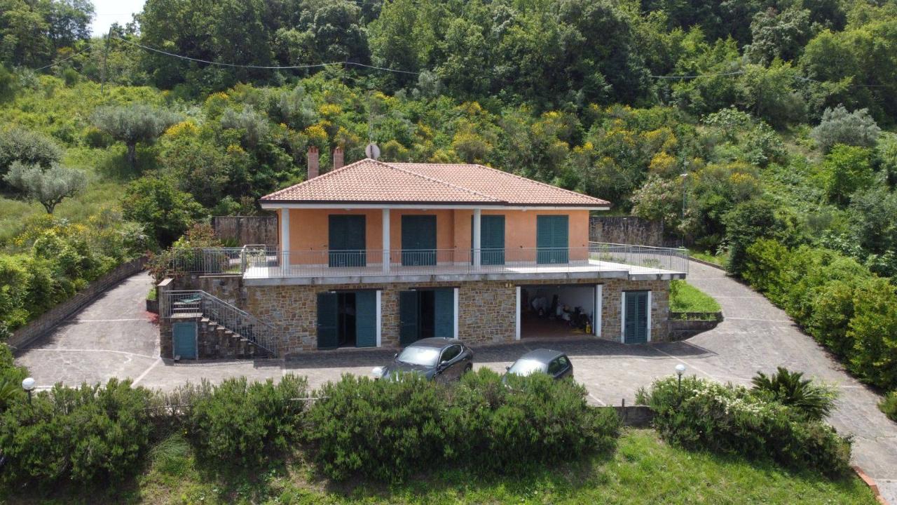 Villa in vendita a Ogliastro Cilento