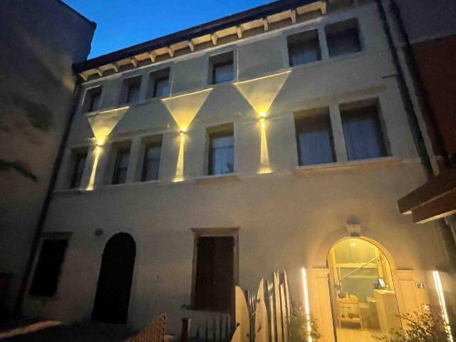 Apartament in {3}, Vicolo Stefano Zenari - Photo 1