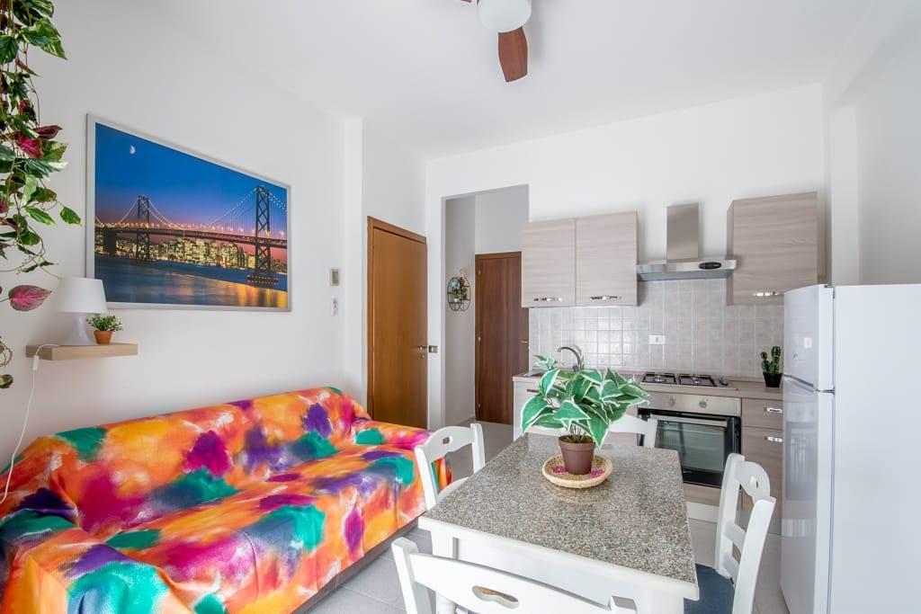 immagine annuncio 1 di 8