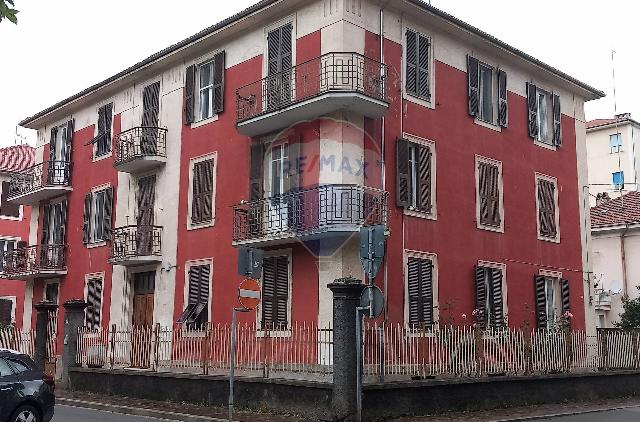 Wohnung in Corso Giuseppe di Vittorio 22, Cairo Montenotte - Foto 1