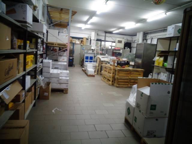 Magazzino in , Arezzo, {3} - Foto 2