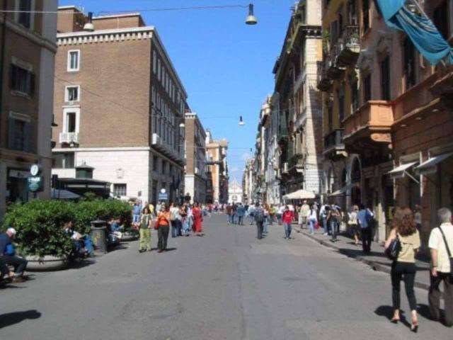 Geschäft in Via del Corso, Roma - Foto 1