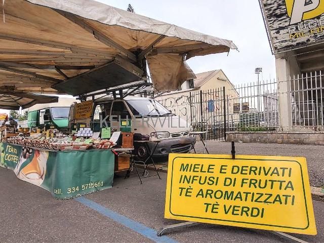 Shop in Strada del Vento 3, Bianzano - Photo 1